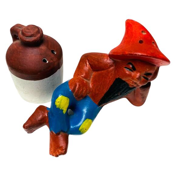 Vintage Hillbilly & Moonshine Jug Salt And Pepper Shakers Made in Japan Artmark - Picture 8 of 11